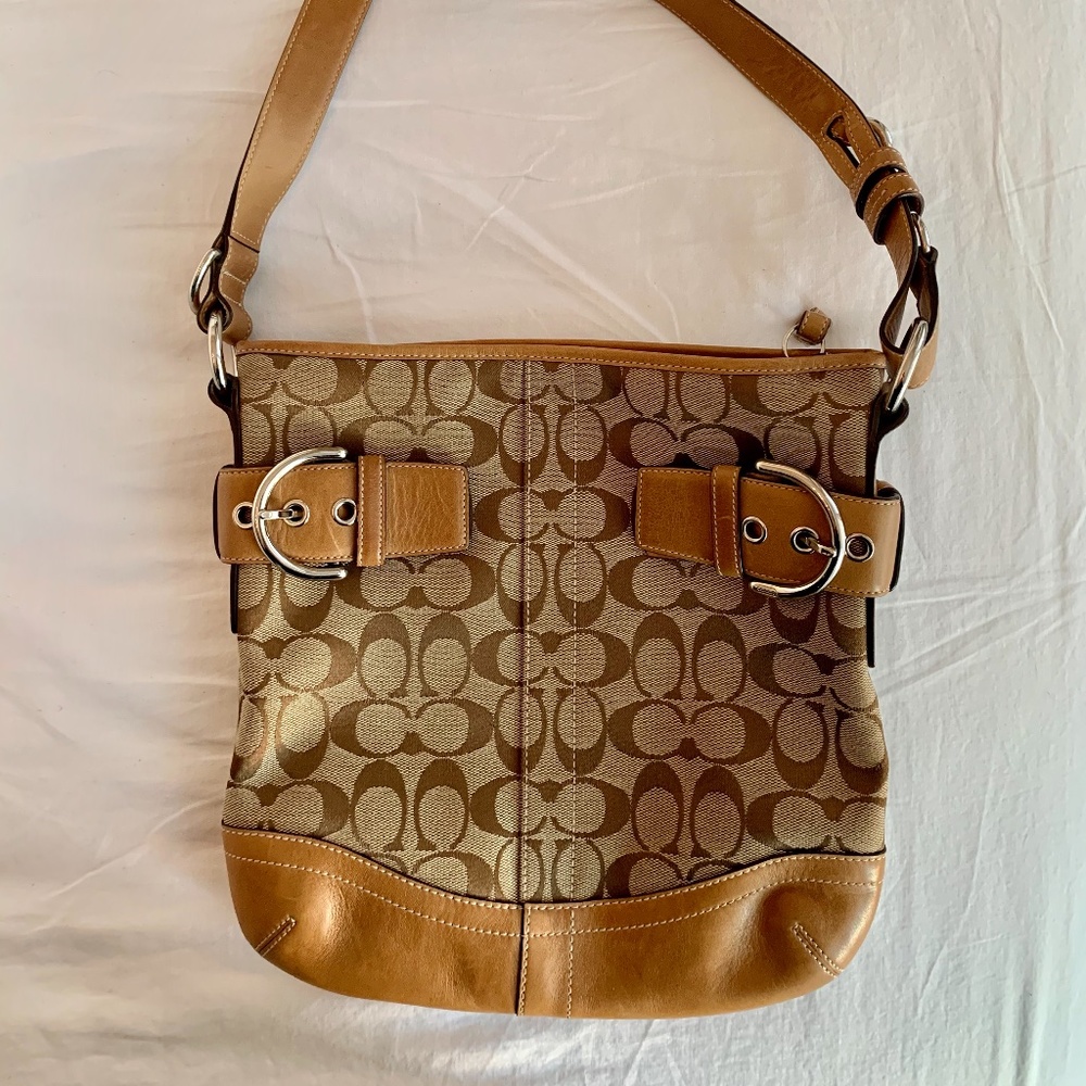 Coach shoulder bag
